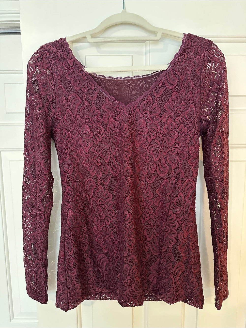 White House Black Market Lace V-Neck Long Sleeve Top - trendy Wine color